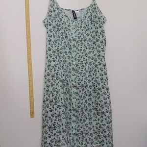 Divided h&m floral button down dress size 14